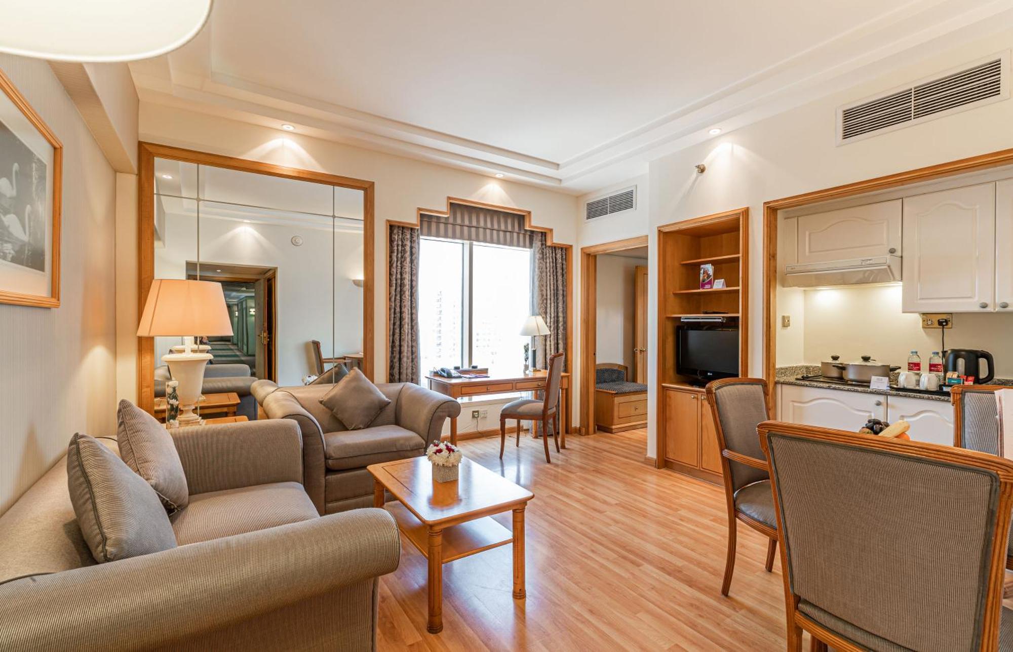 Hotel Millennium Downtown Abu Dhabi