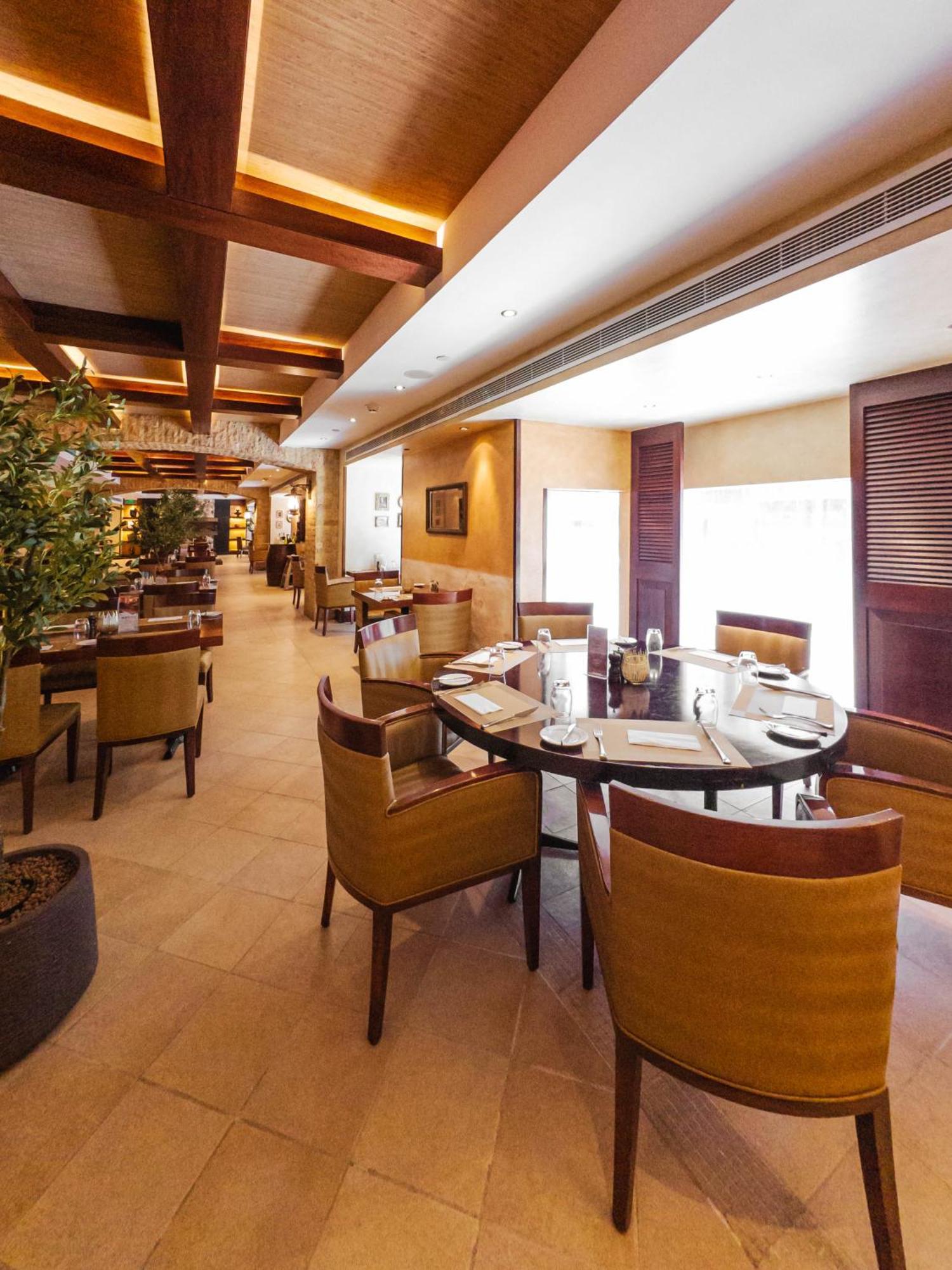 Hotel Millennium Downtown Abu Dhabi