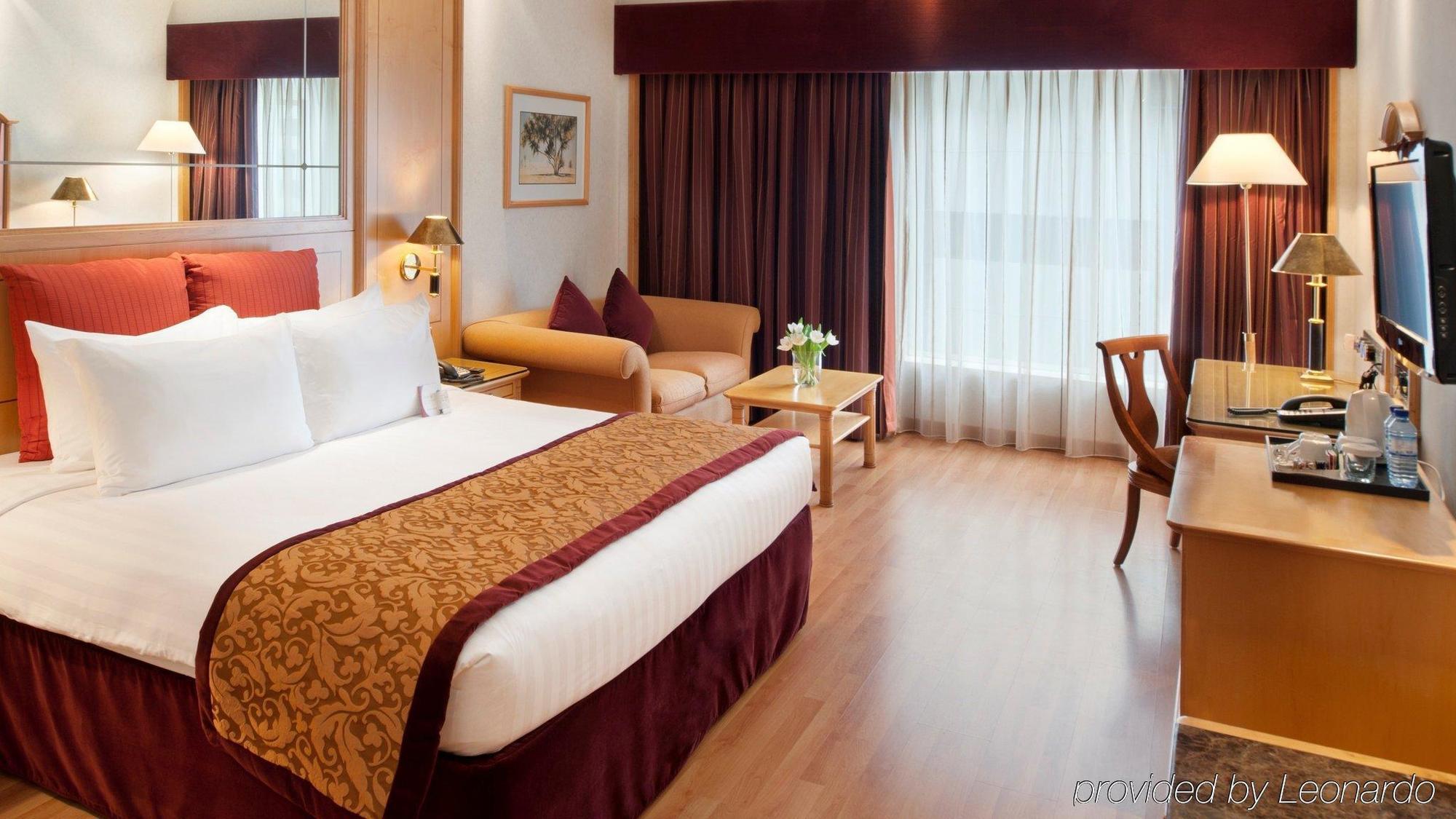 Millennium Downtown Hotel