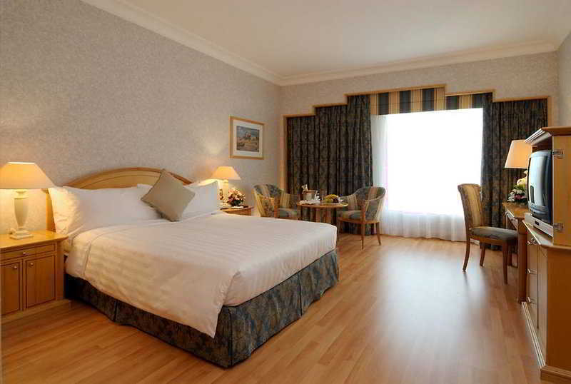 Millennium Downtown Hotel 4*